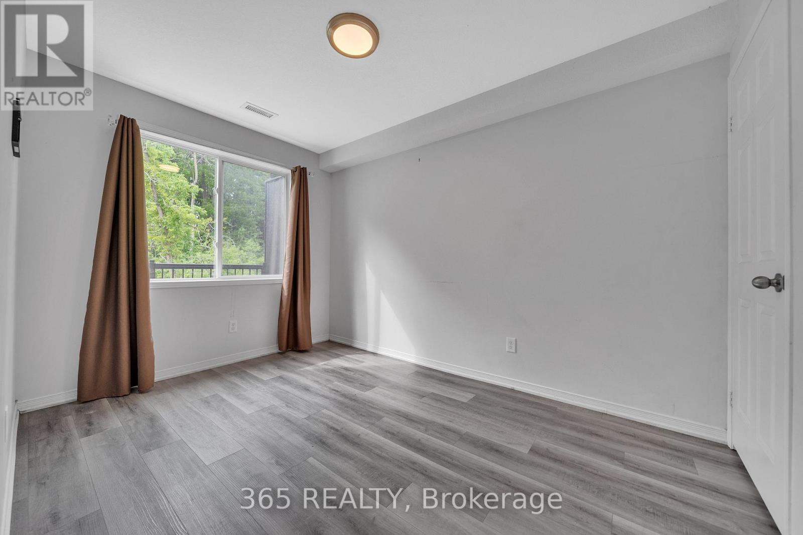 4D - 45 Cedarhill Crescent, Kitchener, ON - Indoor Photo Showing Other Room