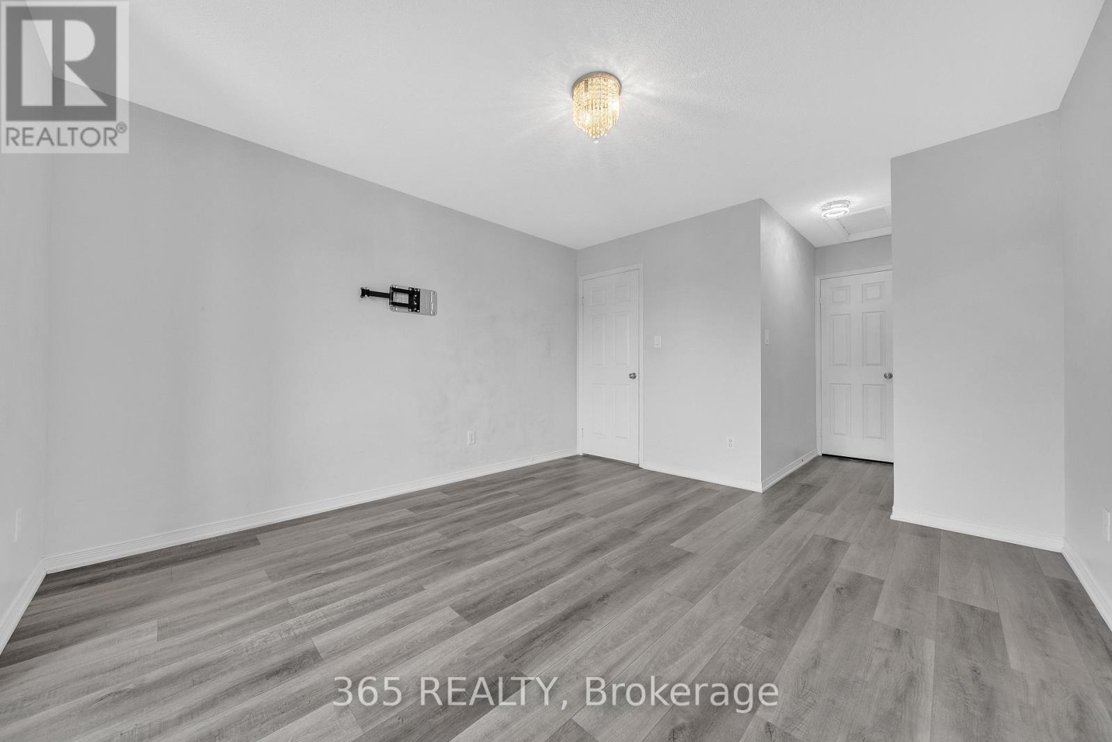 4D - 45 Cedarhill Crescent, Kitchener, ON - Indoor Photo Showing Other Room