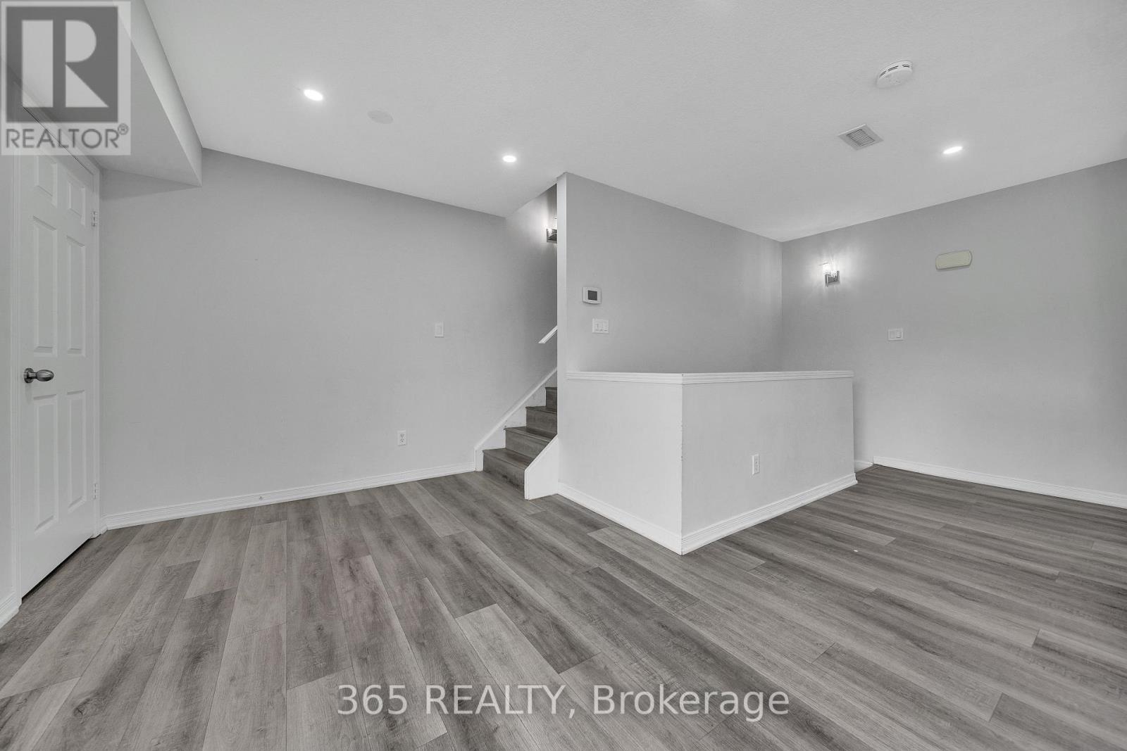 4D - 45 Cedarhill Crescent, Kitchener, ON - Indoor Photo Showing Other Room