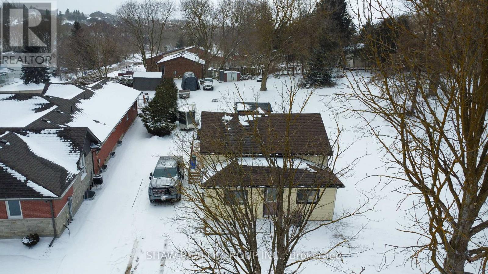 21 Main Street W, Mapleton, ON - Outdoor