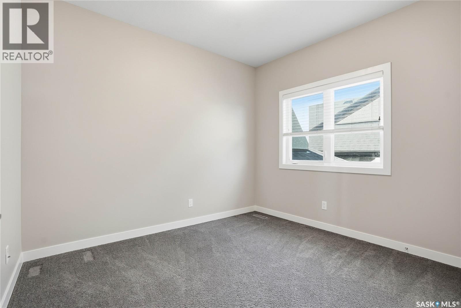 418 Teal Lane, Saskatoon, SK - Indoor Photo Showing Other Room