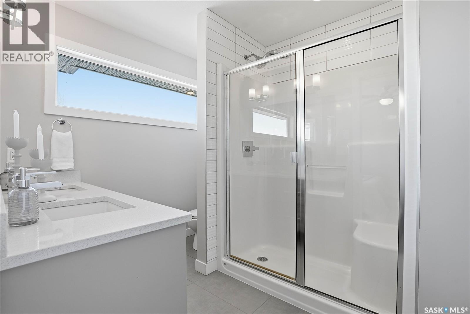 418 Teal Lane, Saskatoon, SK - Indoor Photo Showing Bathroom