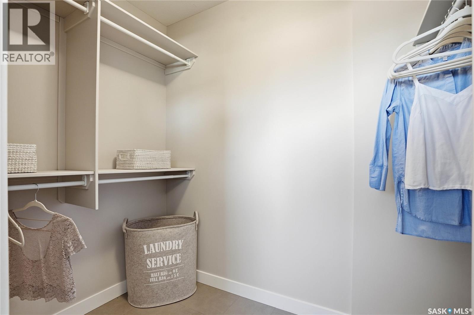 418 Teal Lane, Saskatoon, SK - Indoor With Storage