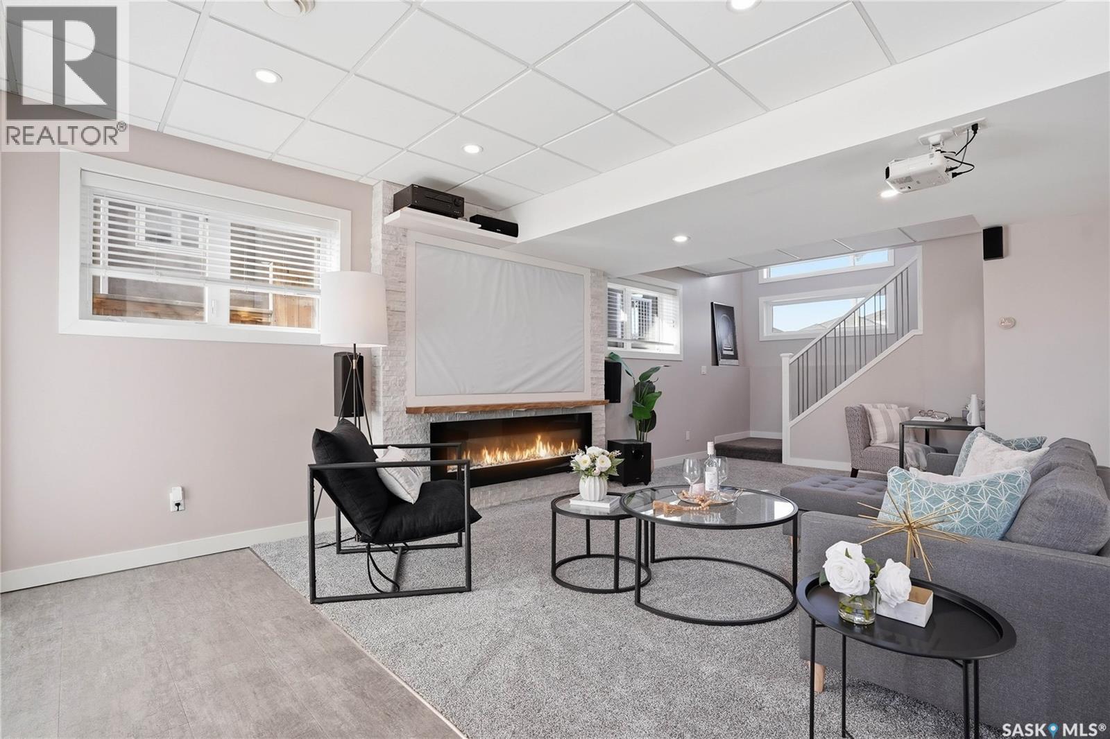 418 Teal Lane, Saskatoon, SK - Indoor With Fireplace