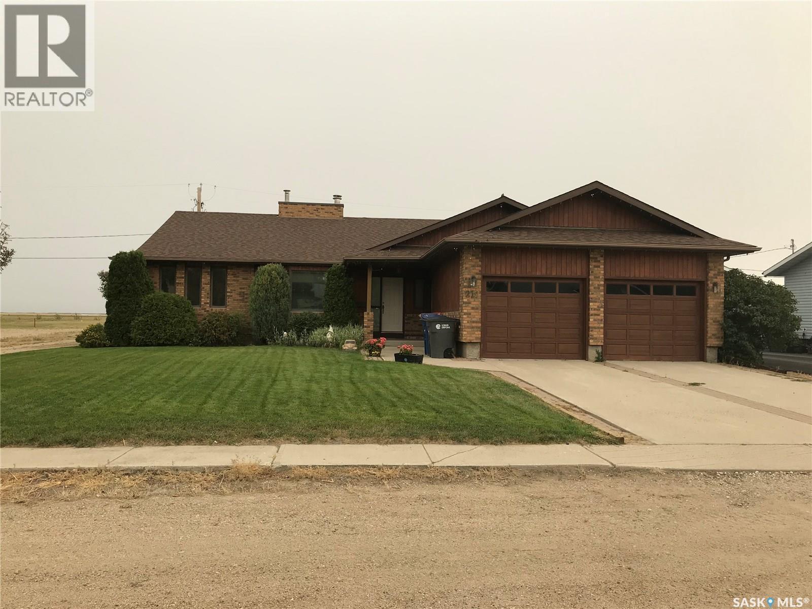 219 3Rd Street E, Odessa, SK - Outdoor