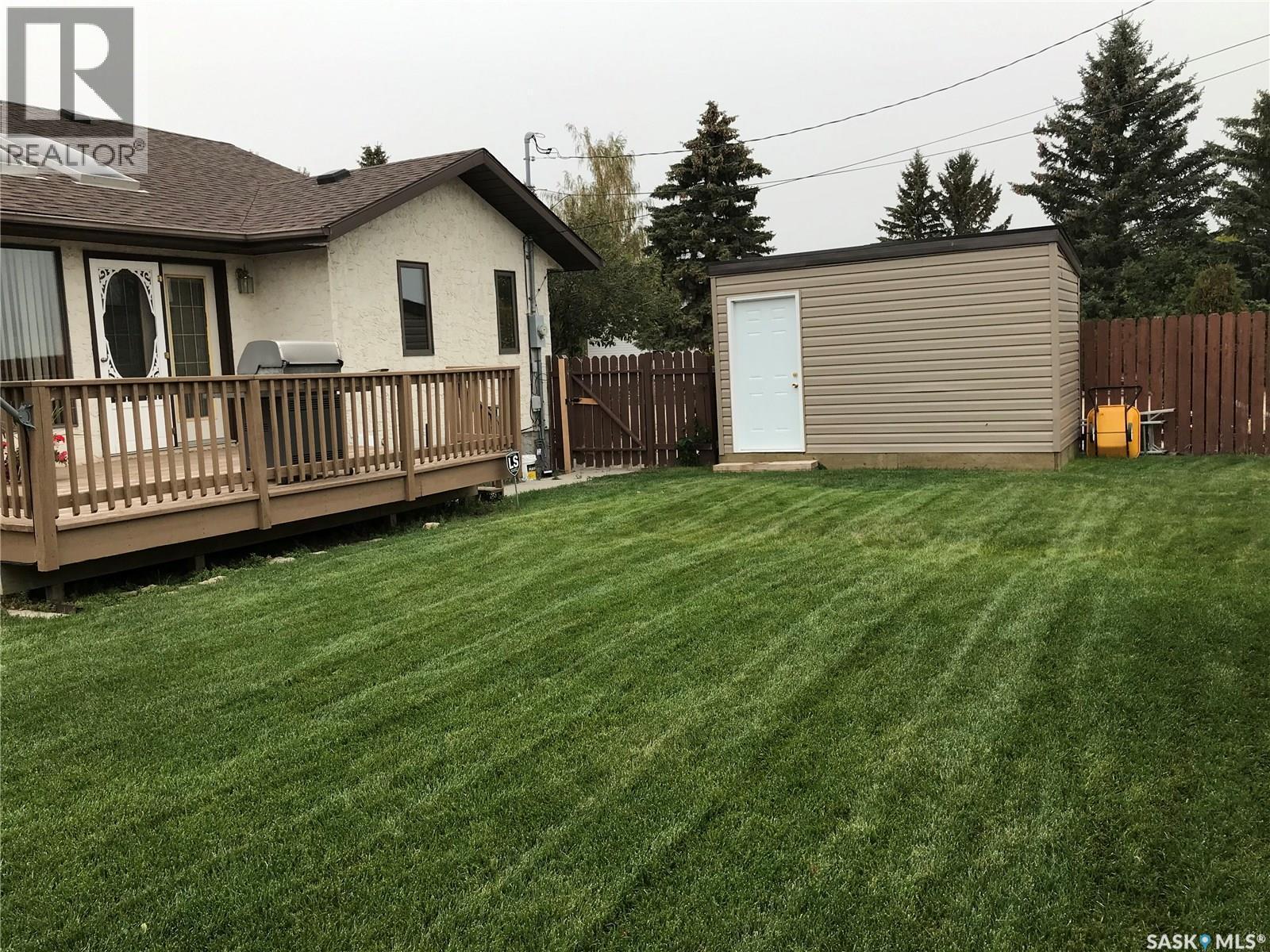 219 3Rd Street E, Odessa, SK - Outdoor With Deck Patio Veranda