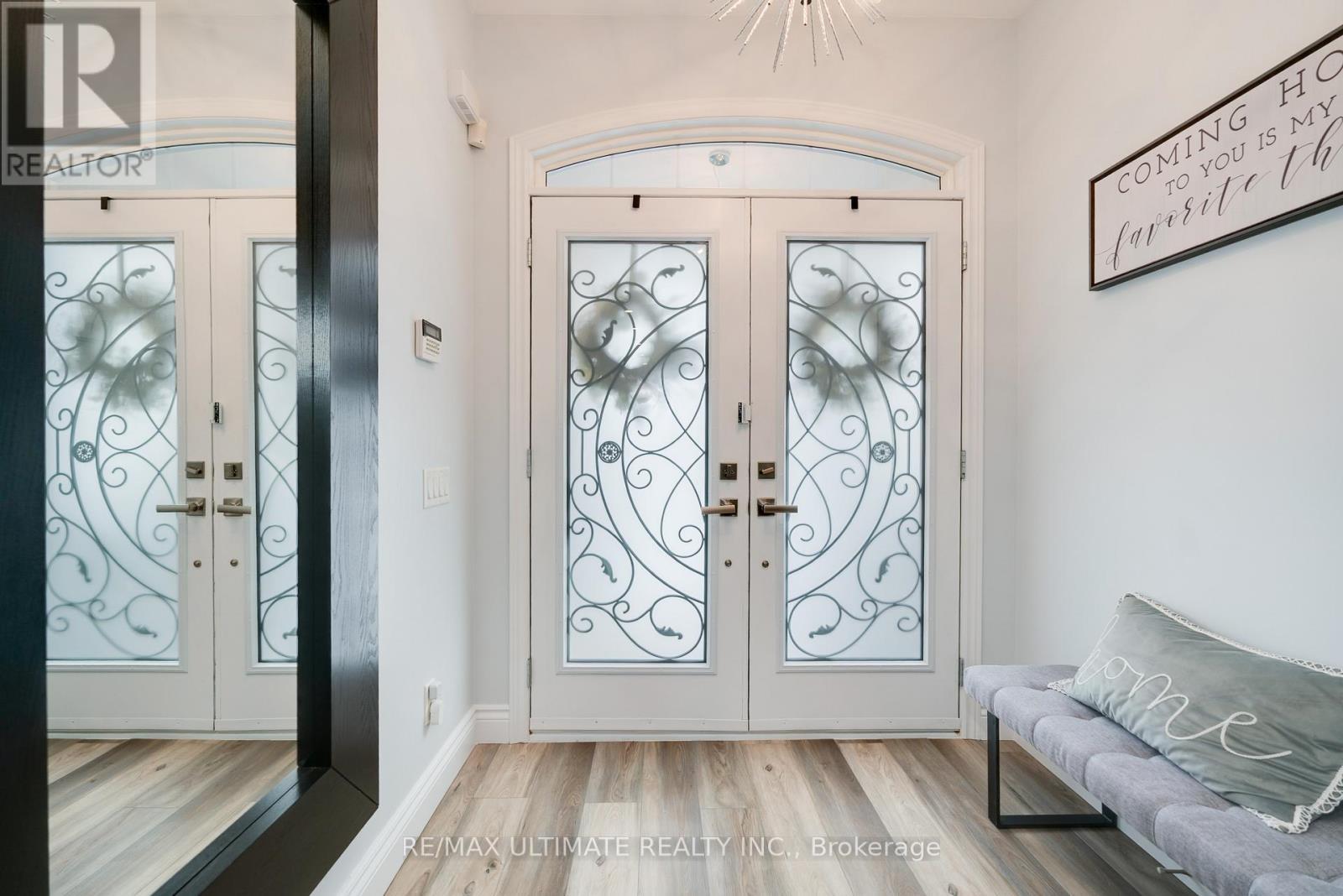 10 Torah Gate, Vaughan, ON - Indoor Photo Showing Other Room