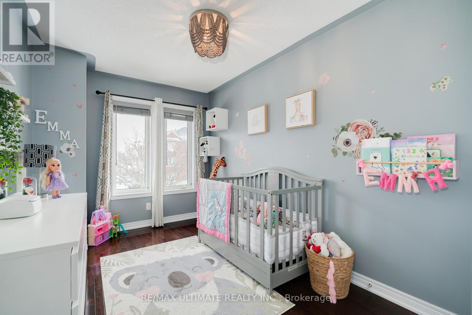 10 Torah Gate, Vaughan, ON - Indoor Photo Showing Bedroom