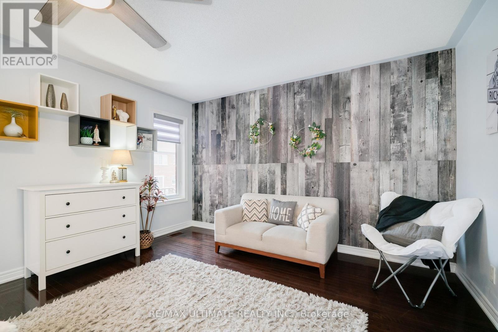 10 Torah Gate, Vaughan, ON - Indoor