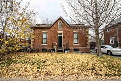 342 MARY STREET N Oshawa (O'Neill), ON L1G 5C8