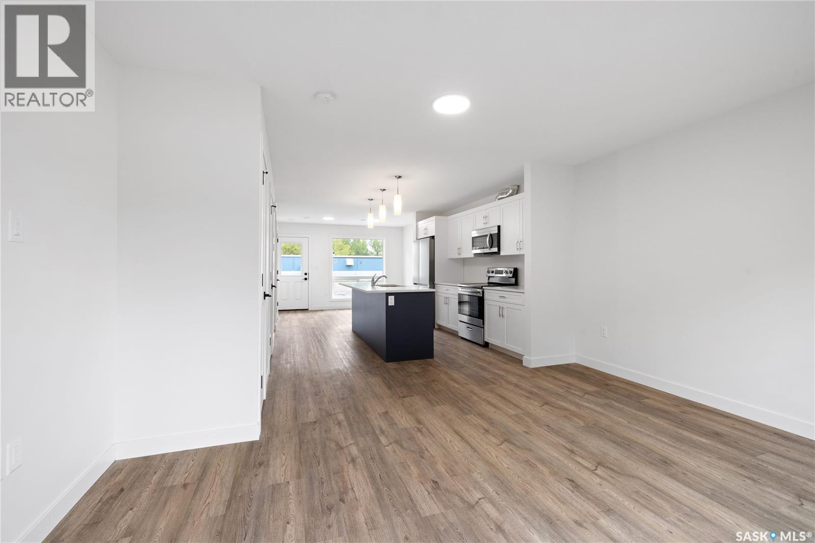 75 3Rd Avenue, Lumsden, SK - Indoor Photo Showing Other Room