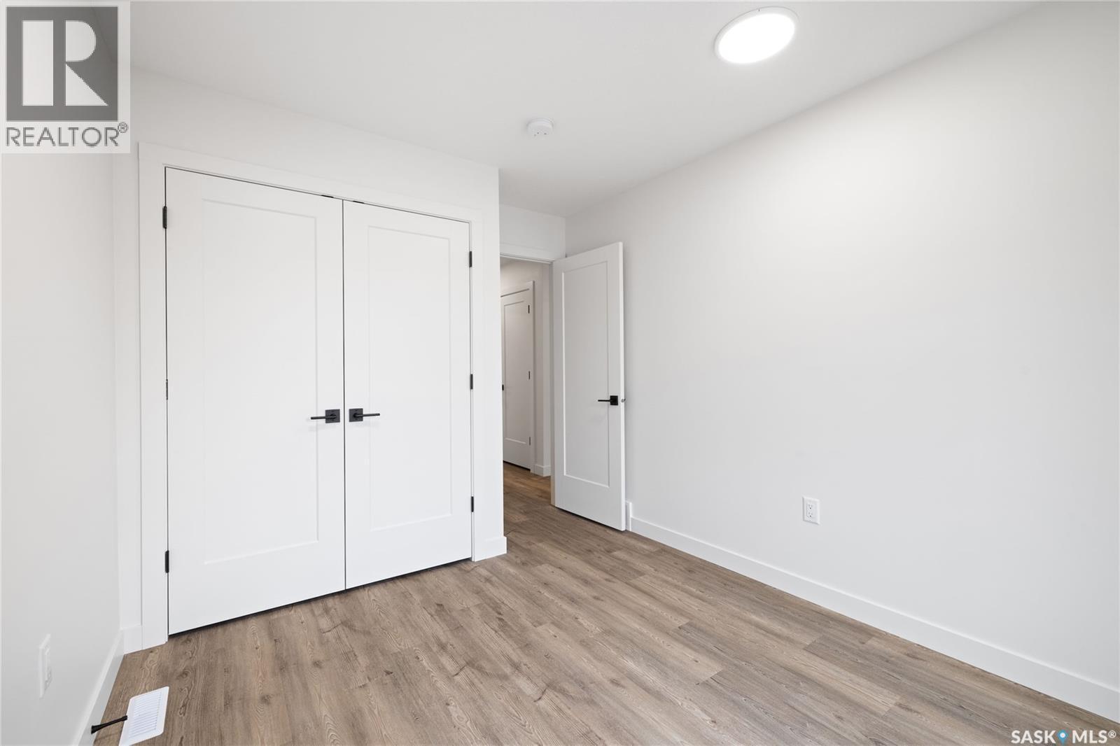 75 3Rd Avenue, Lumsden, SK - Indoor Photo Showing Other Room