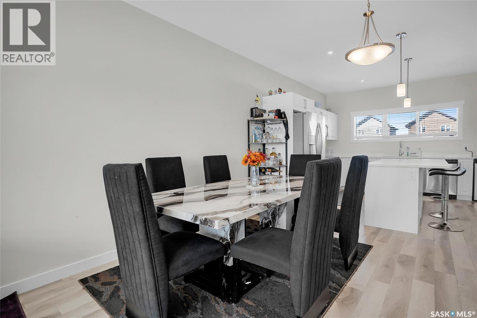 170 East Hampton Boulevard, Saskatoon, SK - Indoor Photo Showing Dining Room