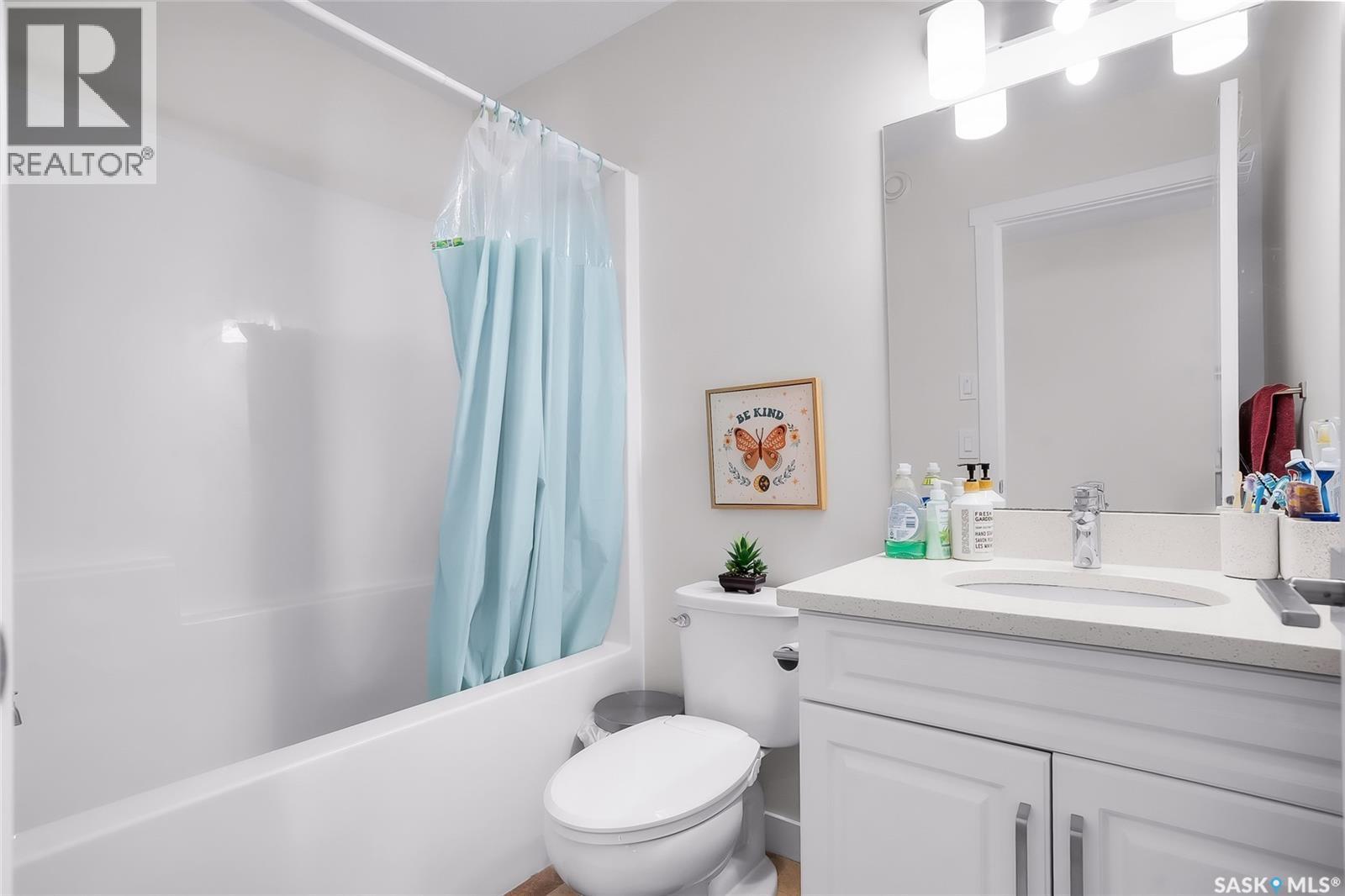 170 East Hampton Boulevard, Saskatoon, SK - Indoor Photo Showing Bathroom