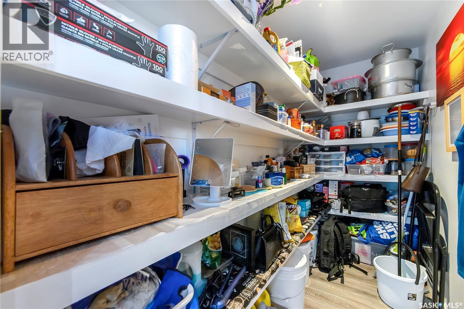 4166 Diefenbaker Drive, Saskatoon, SK - Indoor With Storage