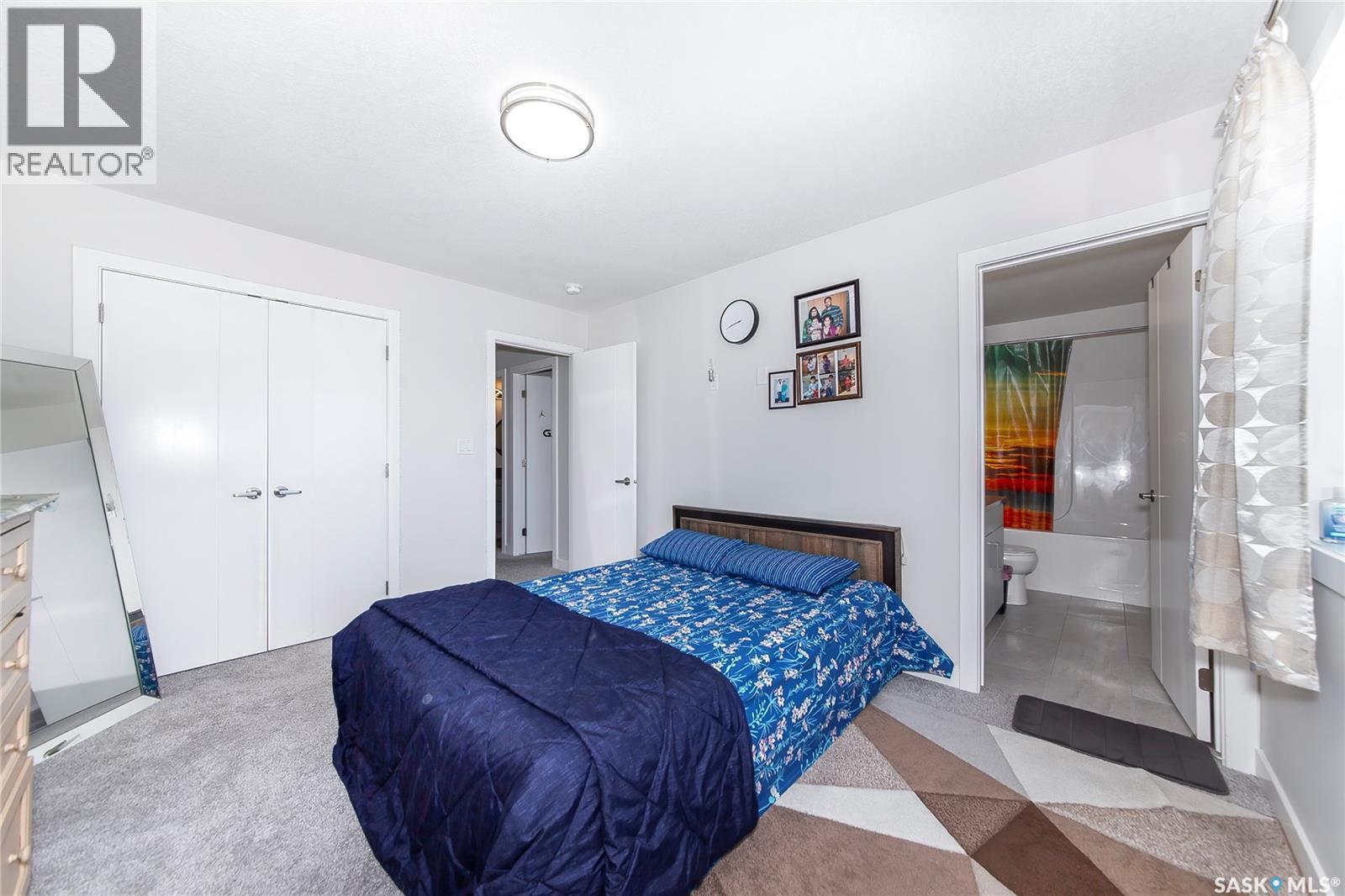 4166 Diefenbaker Drive, Saskatoon, SK - Indoor Photo Showing Bedroom