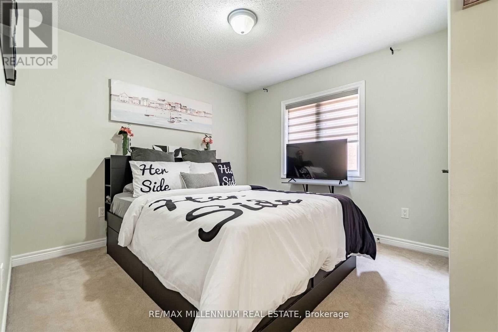 19 Durango Drive, Brampton, ON - Indoor Photo Showing Bedroom