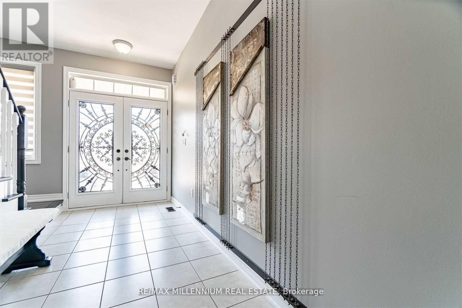 19 Durango Drive, Brampton, ON - Indoor Photo Showing Other Room