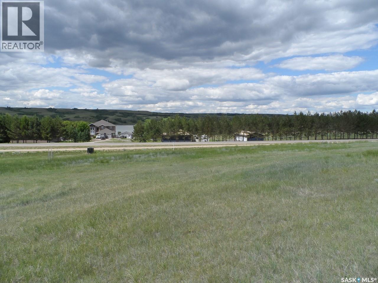 4 Ross Place, North Grove, SK