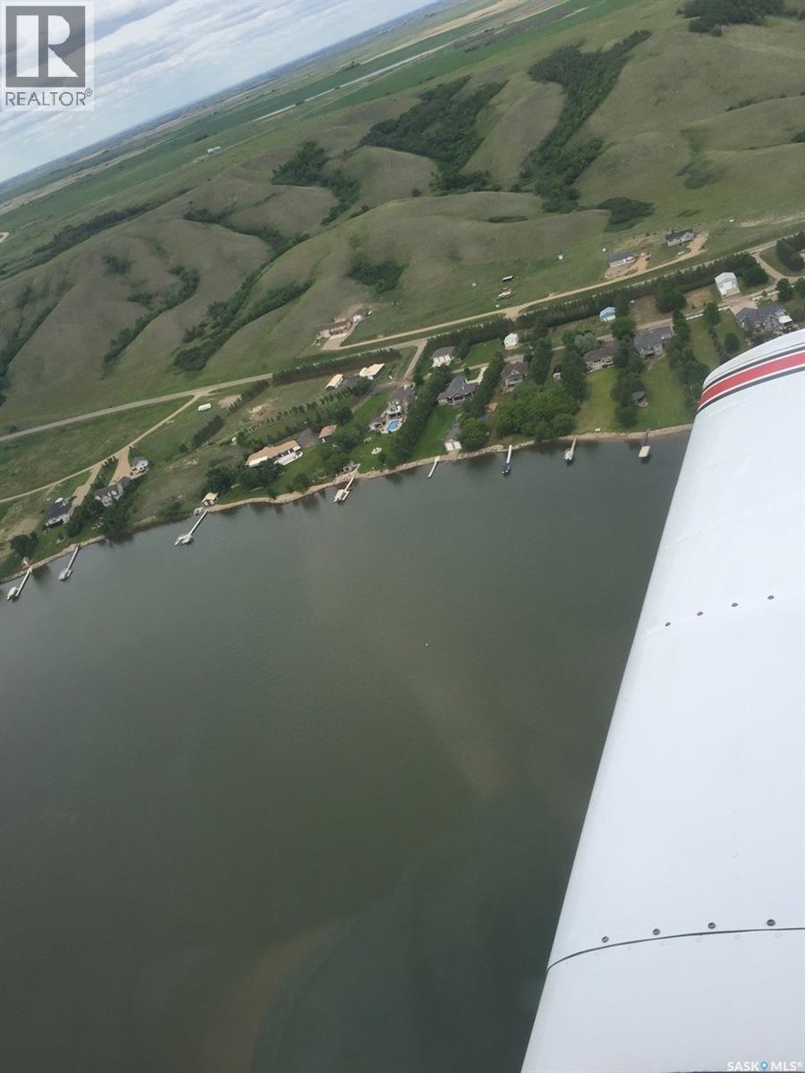 4 Ross Place, North Grove, SK