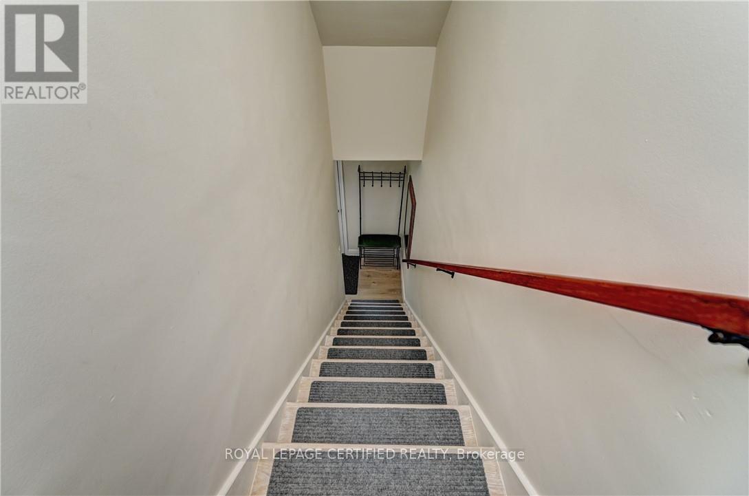 476 Prospect Avenue, Kitchener, ON - Indoor Photo Showing Other Room