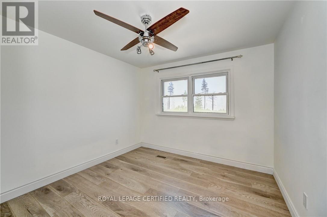476 Prospect Avenue, Kitchener, ON - Indoor Photo Showing Other Room