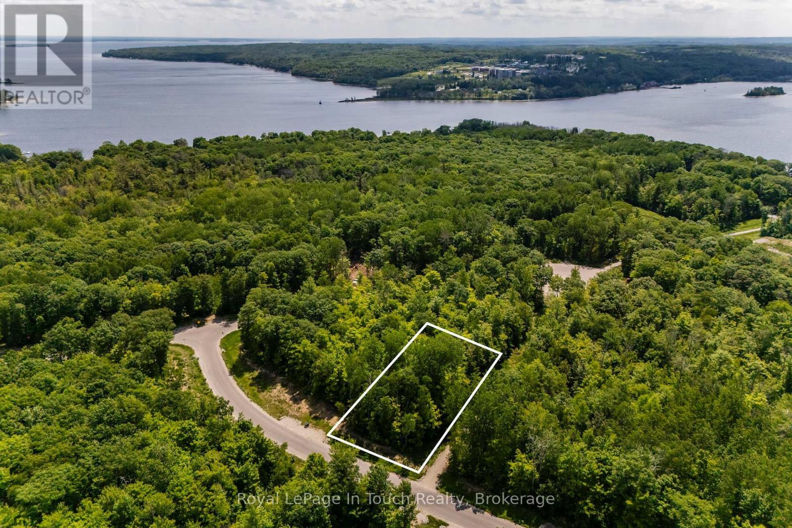 Lot 41 Explorers Landing, Tiny - Lot 41 Explorers Landing, Tiny, ON