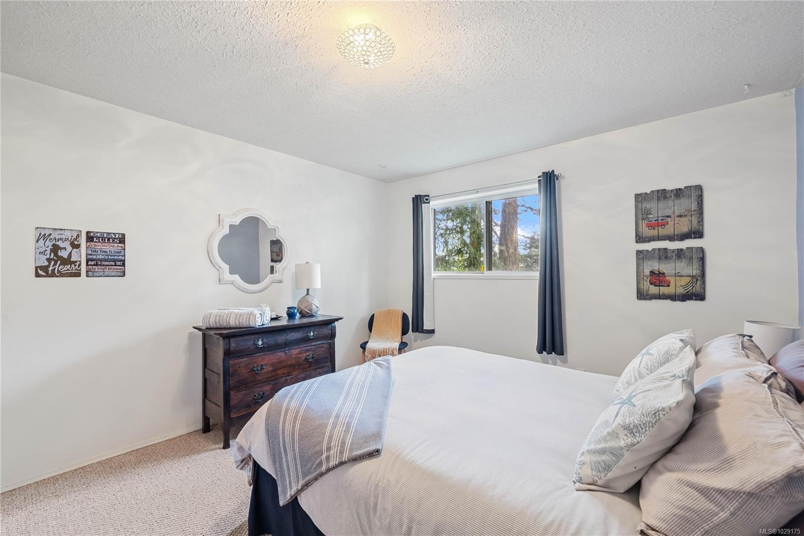 321 Maliview Dr, Salt Spring, BC
