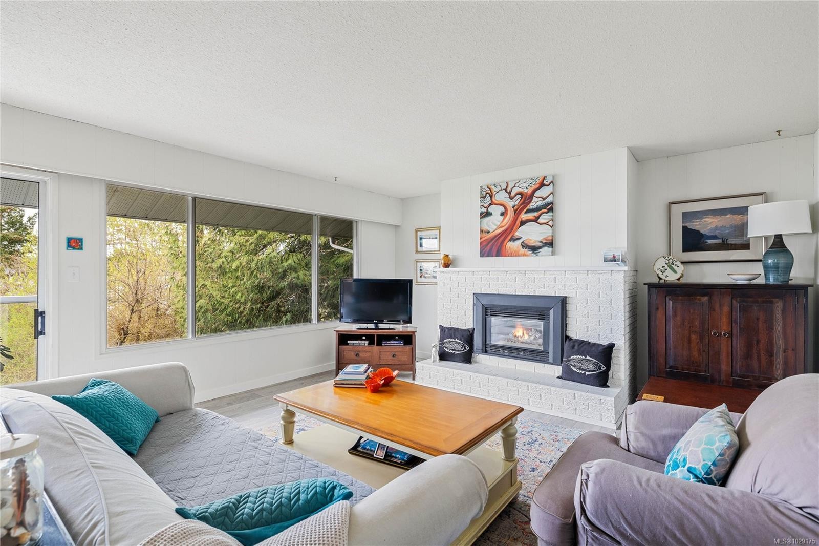 321 Maliview Dr, Salt Spring, BC