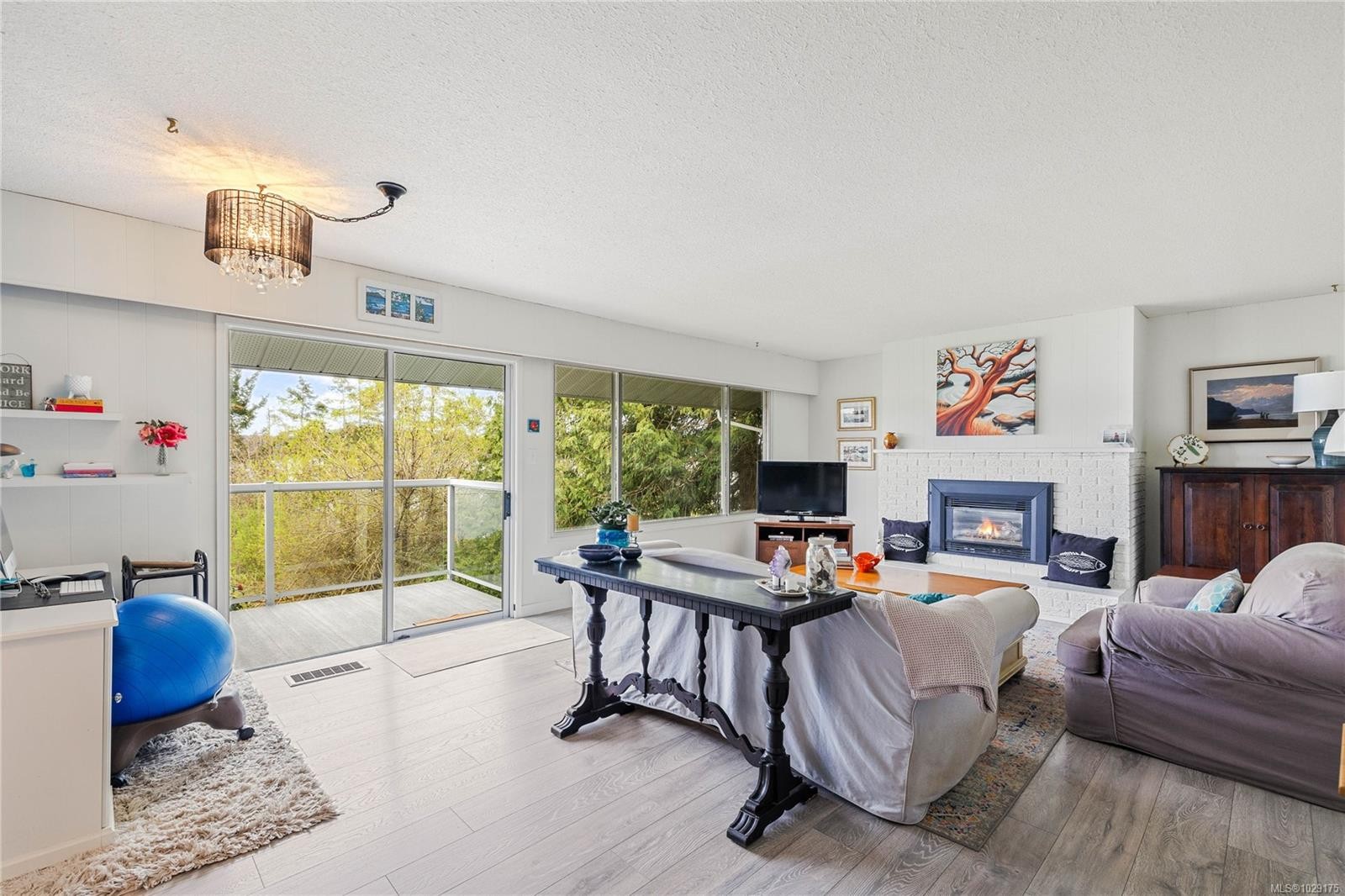 321 Maliview Dr, Salt Spring, BC