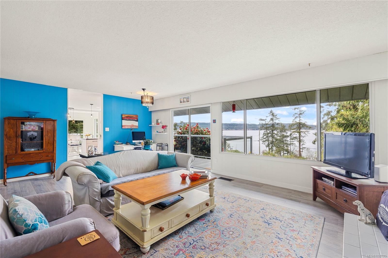 321 Maliview Dr, Salt Spring, BC