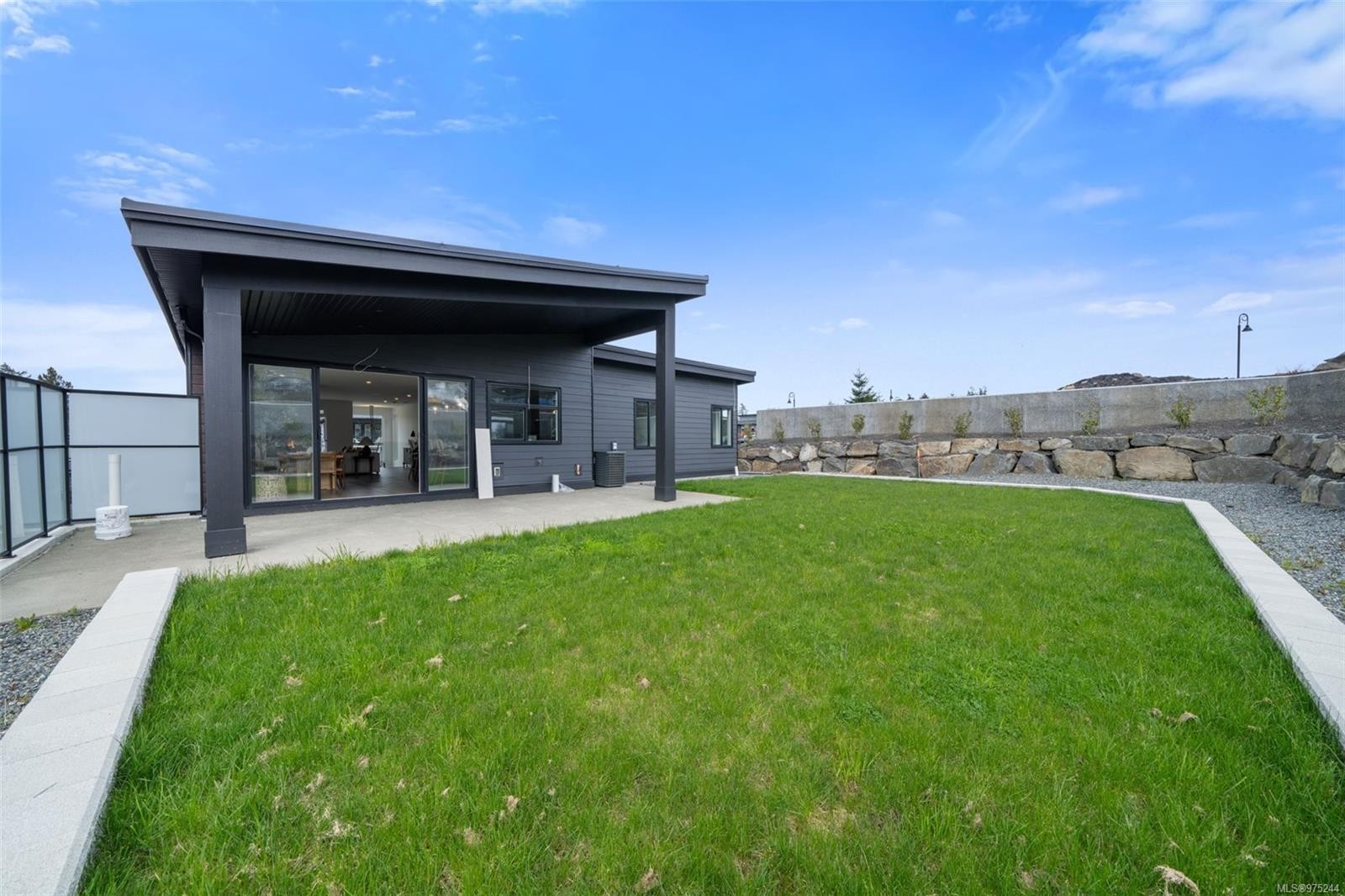 1221 Viewtop Rd, Duncan, BC