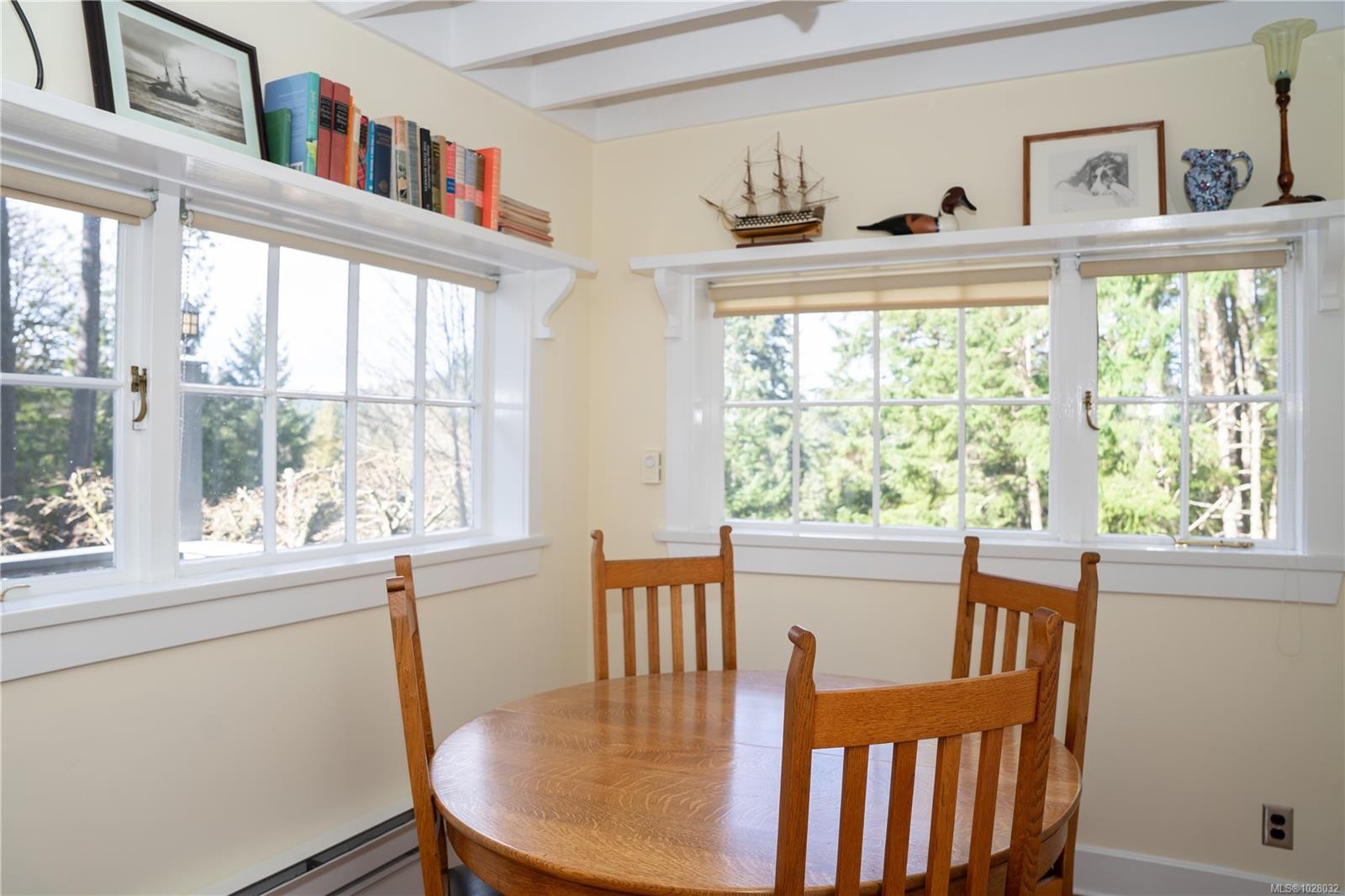 696 Rainbow Rd, Salt Spring, BC