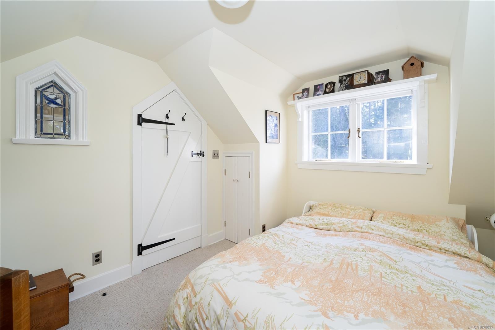 696 Rainbow Rd, Salt Spring, BC