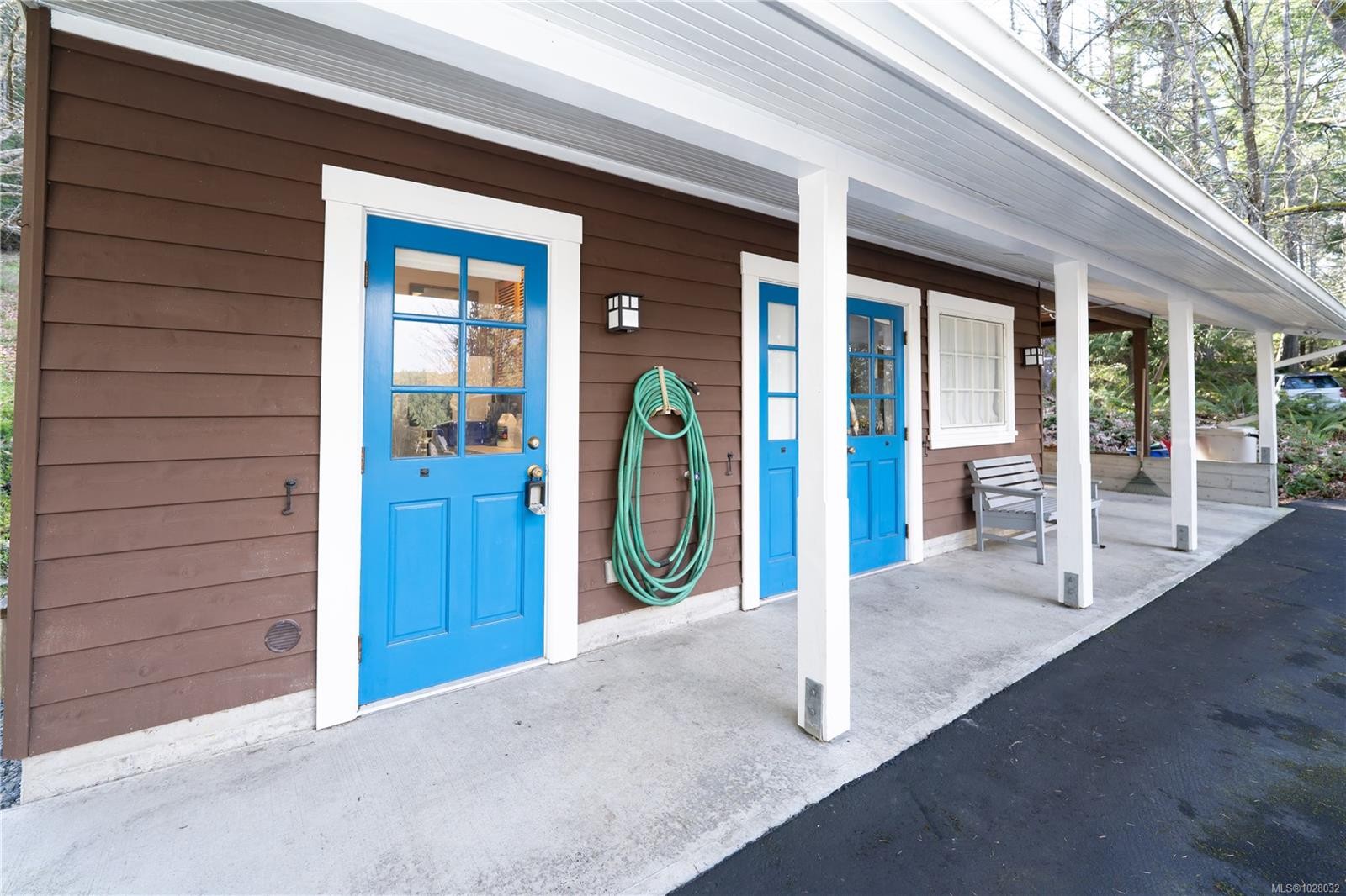 696 Rainbow Rd, Salt Spring, BC