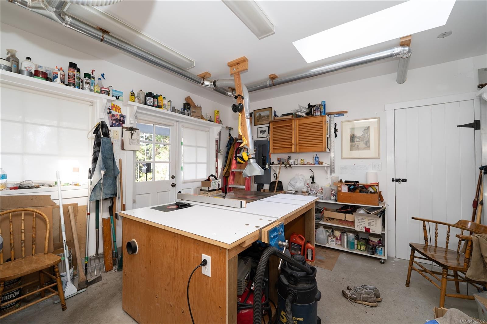 696 Rainbow Rd, Salt Spring, BC