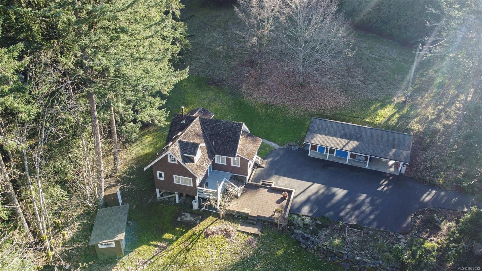 696 Rainbow Rd, Salt Spring, BC