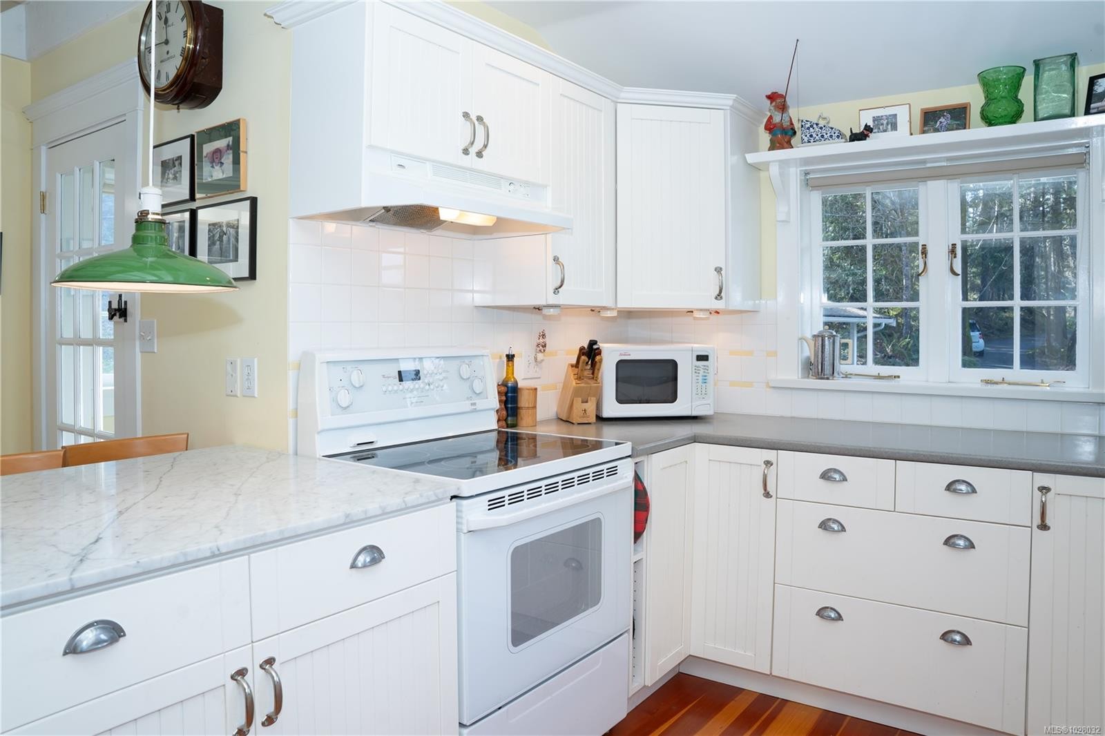 696 Rainbow Rd, Salt Spring, BC