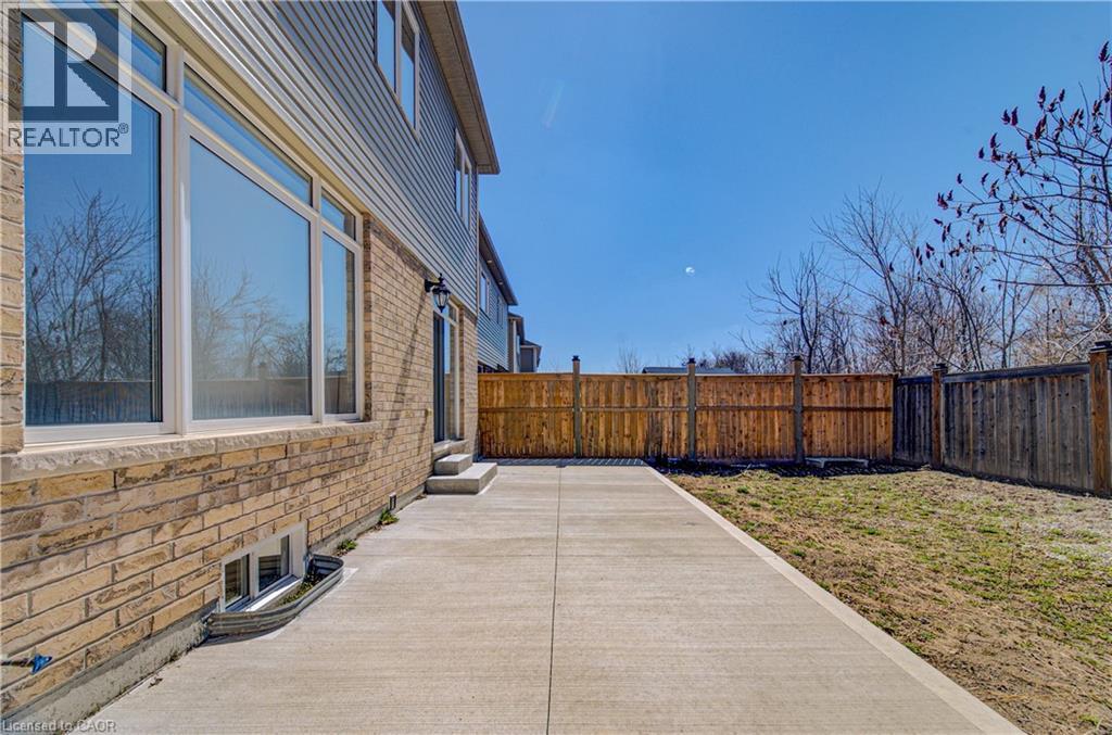 524 Linden Drive, Cambridge, ON - Outdoor