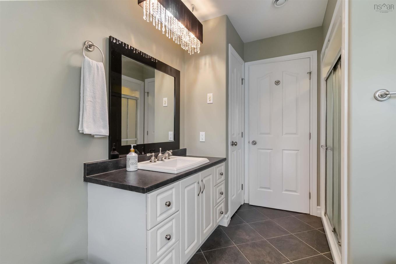 16 Valerie Court, Windsor Junction, NS