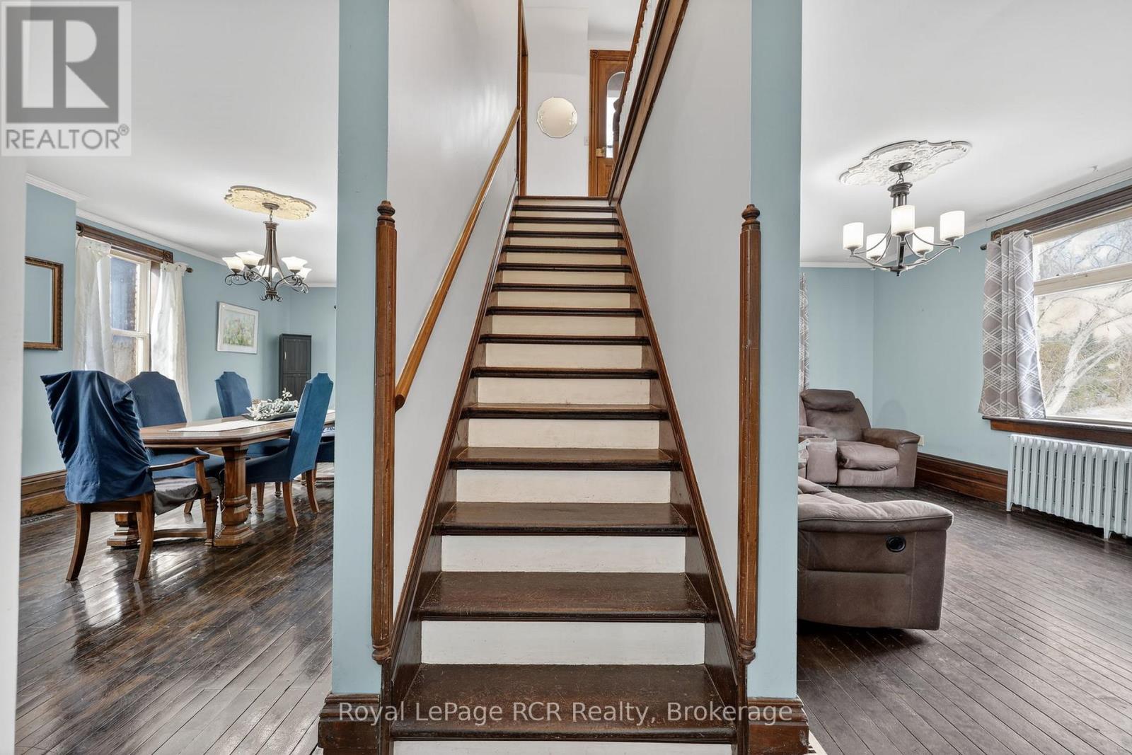 2553 County Road 42, Clearview, ON - Indoor Photo Showing Other Room