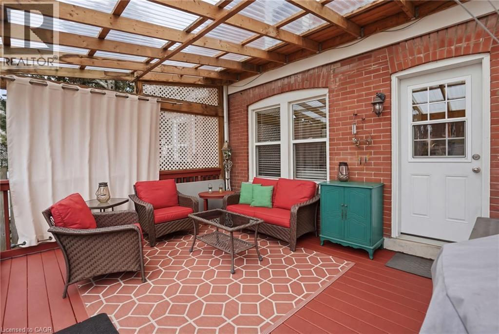 223 Park Row S, Hamilton, ON - Outdoor With Deck Patio Veranda With Exterior