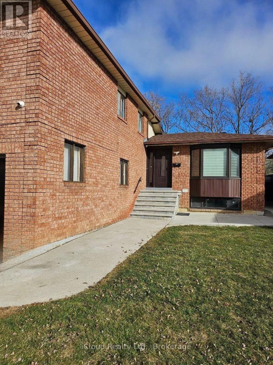 61 Hull Street, Mississauga, ON - Outdoor