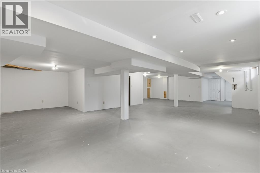 12 Sumner Crescent, Grimsby, ON - Indoor