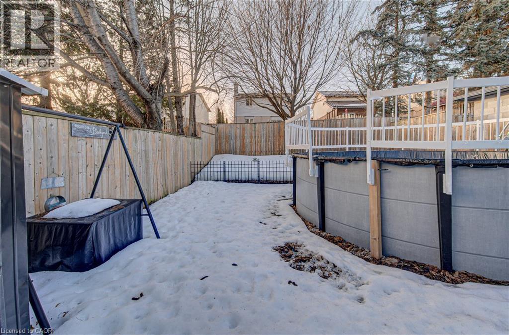 150 Glamis Road, Cambridge, ON - Outdoor