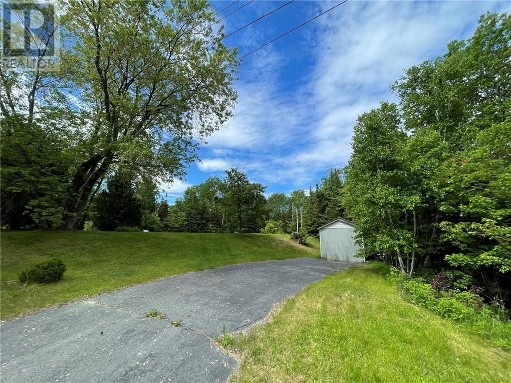 6 Gill Crescent, Onaping, ON