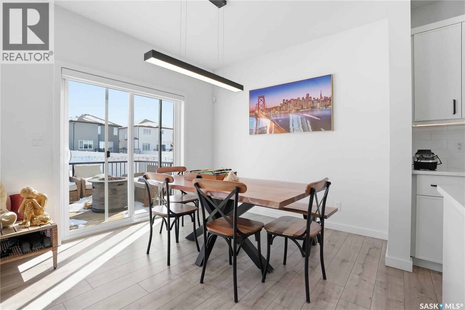 360 Barrett Street, Saskatoon, SK - Indoor Photo Showing Dining Room