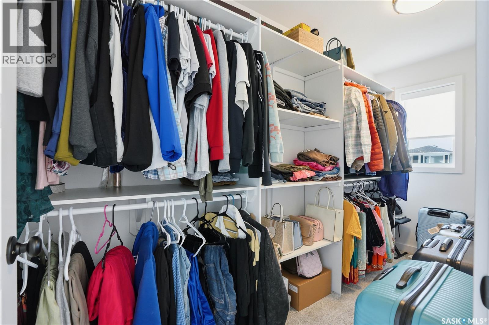 360 Barrett Street, Saskatoon, SK - Indoor With Storage