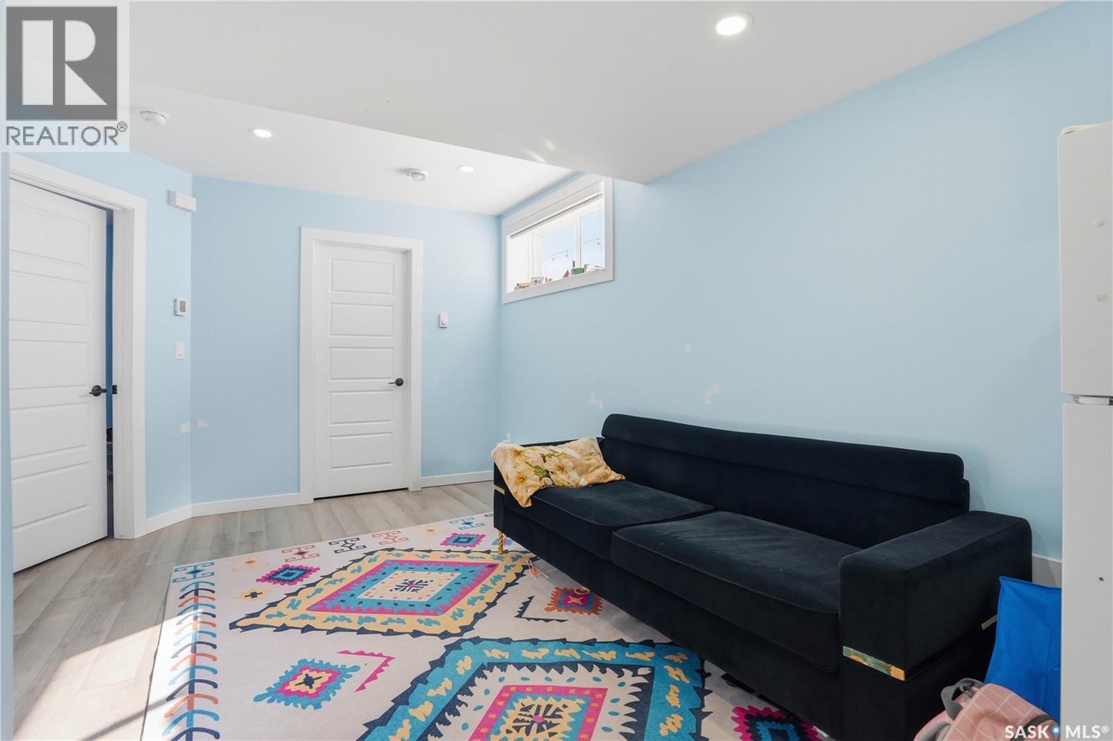 360 Barrett Street, Saskatoon, SK - Indoor Photo Showing Other Room