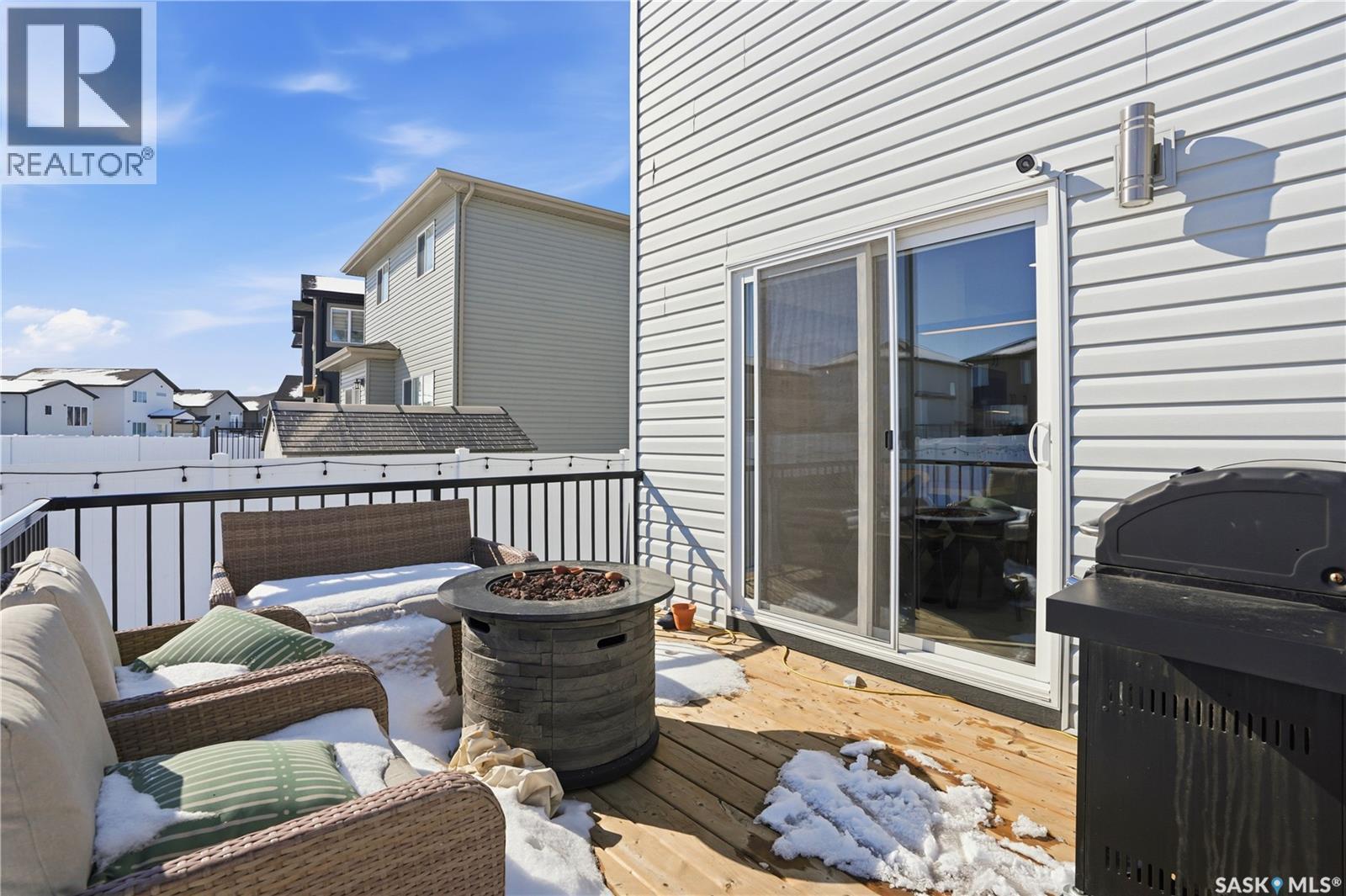 360 Barrett Street, Saskatoon, SK - Outdoor With Deck Patio Veranda With Exterior